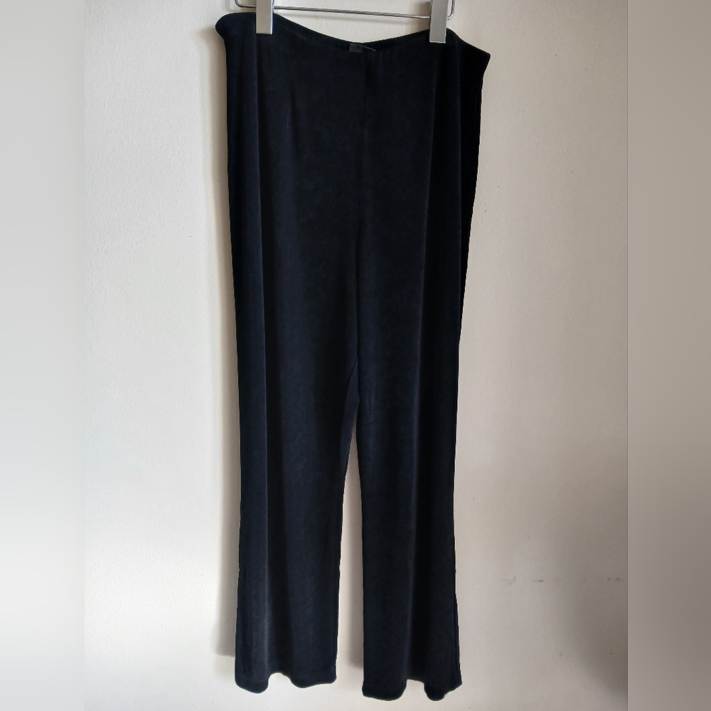Travelers By Chico's Black Pull On Pants Size Large Short